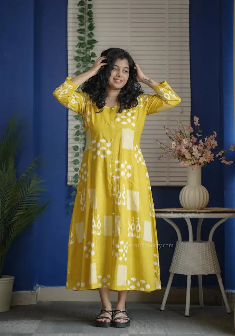 Augusta Bumble Yellow Cotton Aline Dress