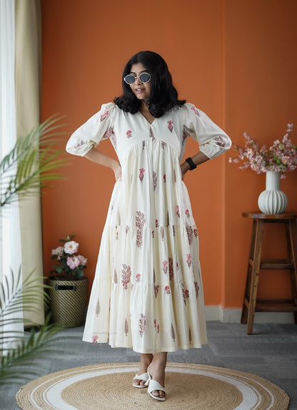 Jundaze White Cotton tier Dress