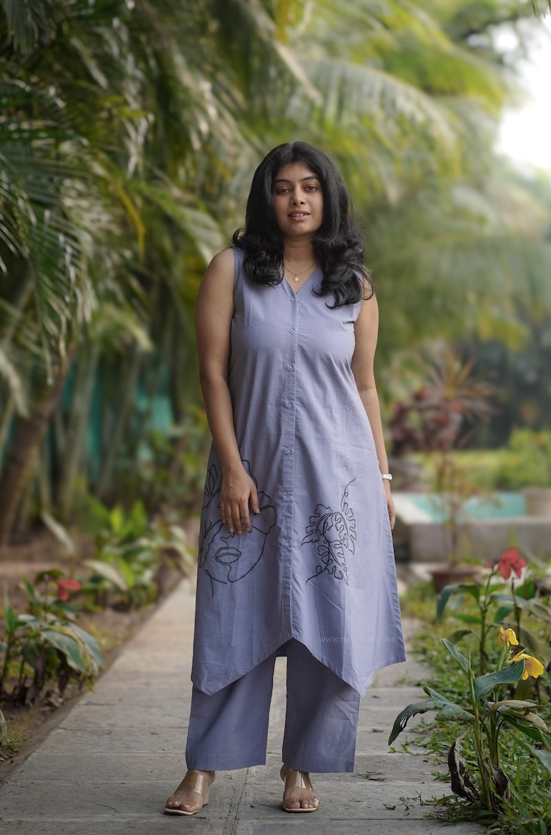 holly embroidered co-ord set