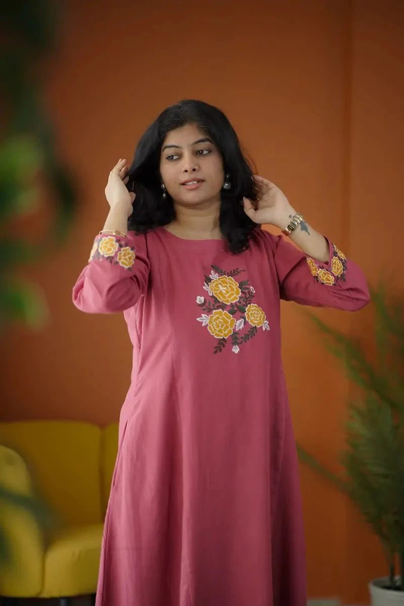 Raashi Embroidered Cotton Co-ord Set